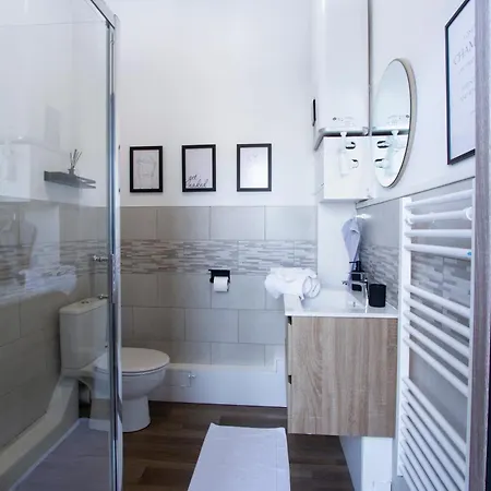 L'hyper Centre - Netflix & Wifi - Literie De Gamme - Check-in 24h24 - Goodmarning *