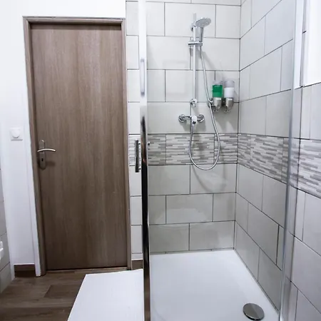 L'hyper Centre - Netflix & Wifi - Literie De Gamme - Check-in 24h24 - Goodmarning Châlons-en-Champagne