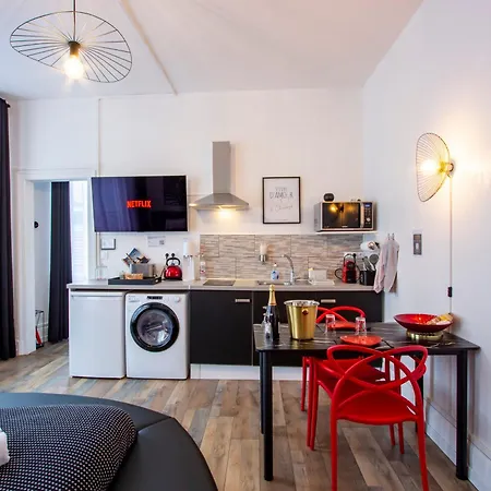 L'hyper Centre - Netflix & Wifi - Literie De Gamme - Check-in 24h24 - Goodmarning Apartamento Châlons-en-Champagne